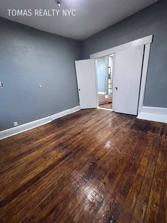 Apartment for rent at 37 Altonwood Place, Yonkers, NY 10710