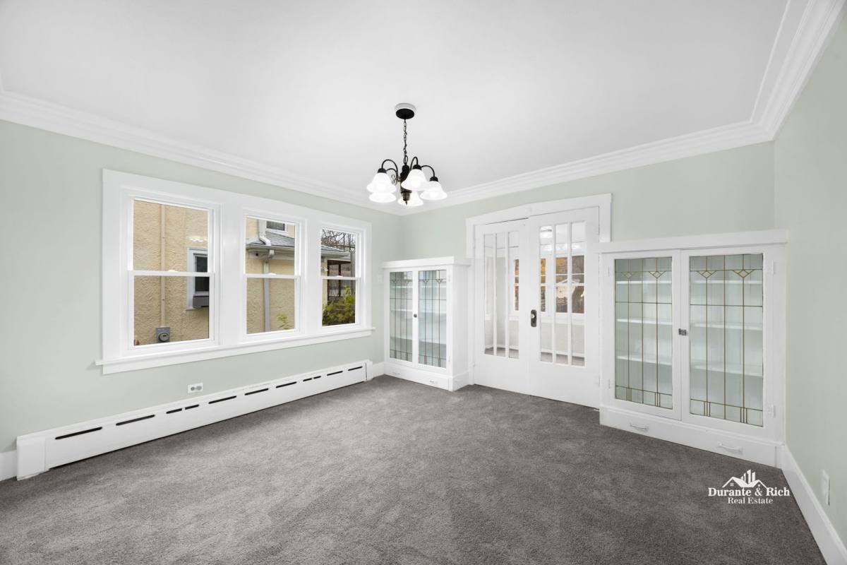 House for rent at 727 N Ridgeland Ave, Oak Park, IL 60302