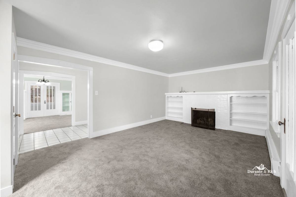 House for rent at 727 N Ridgeland Ave, Oak Park, IL 60302