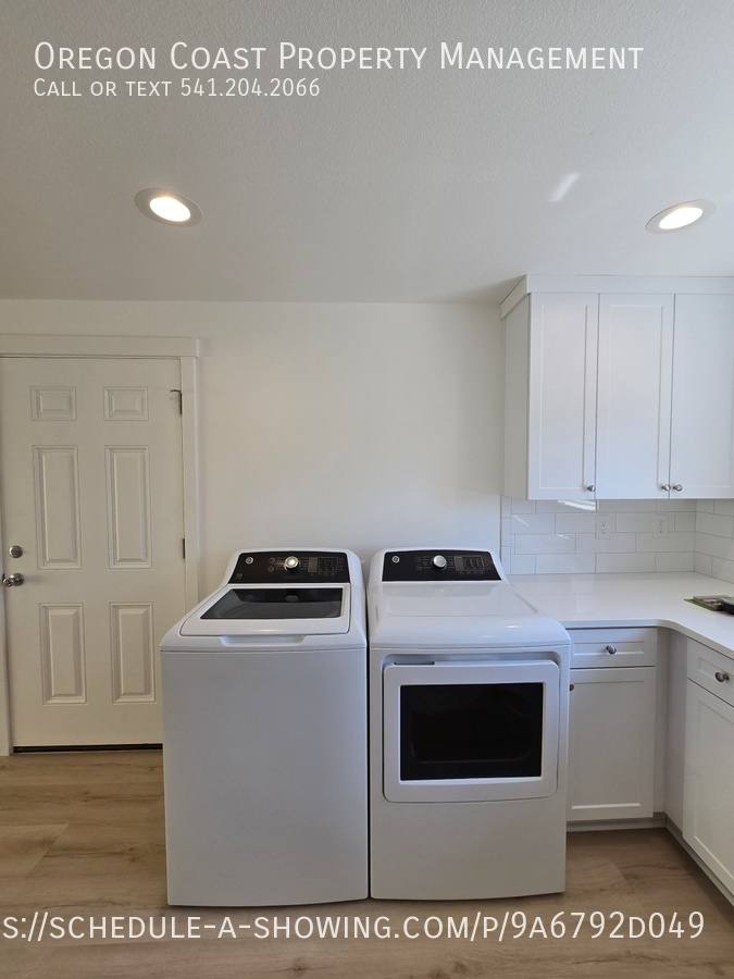 House for rent at 1531 NE 11th St, Lincoln City, OR 97367