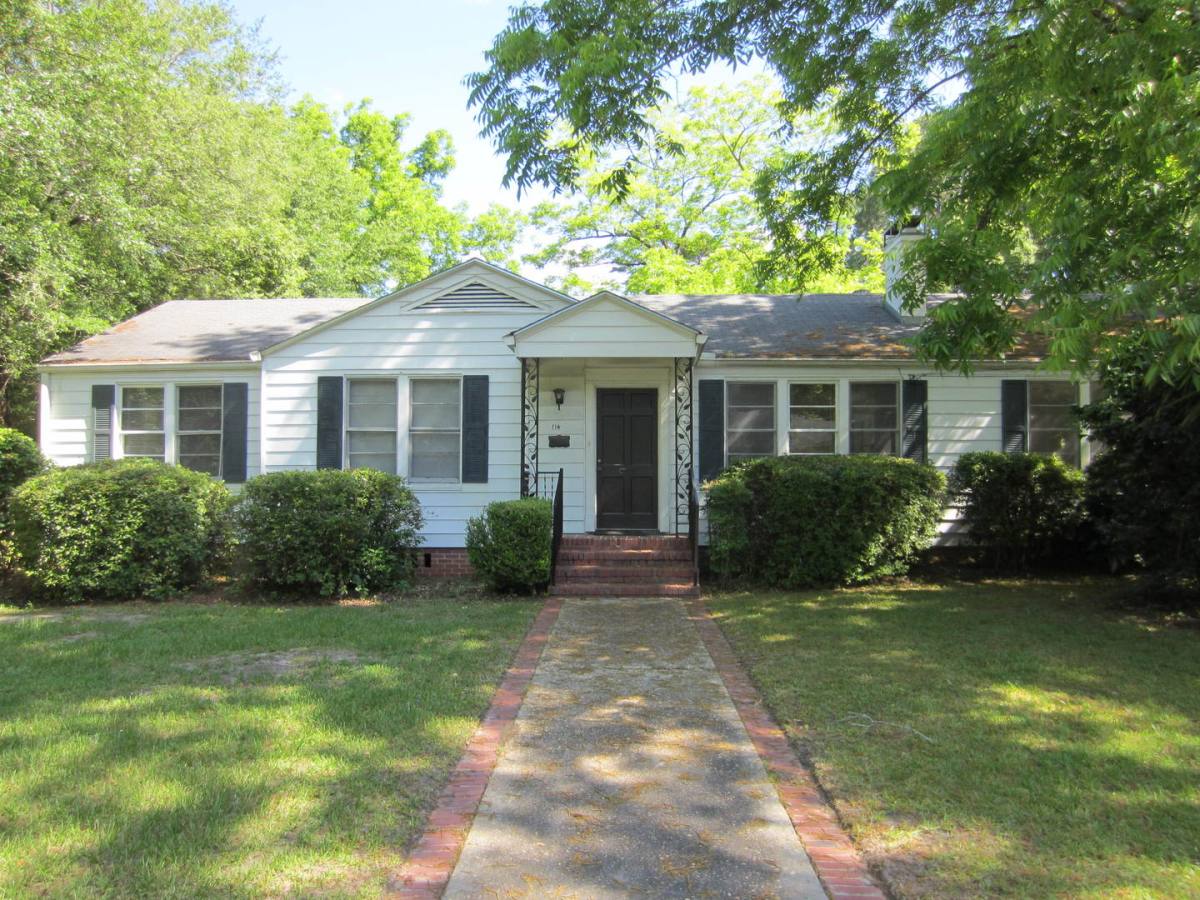 Apartment for rent at 114 High St, Valdosta, GA 31602