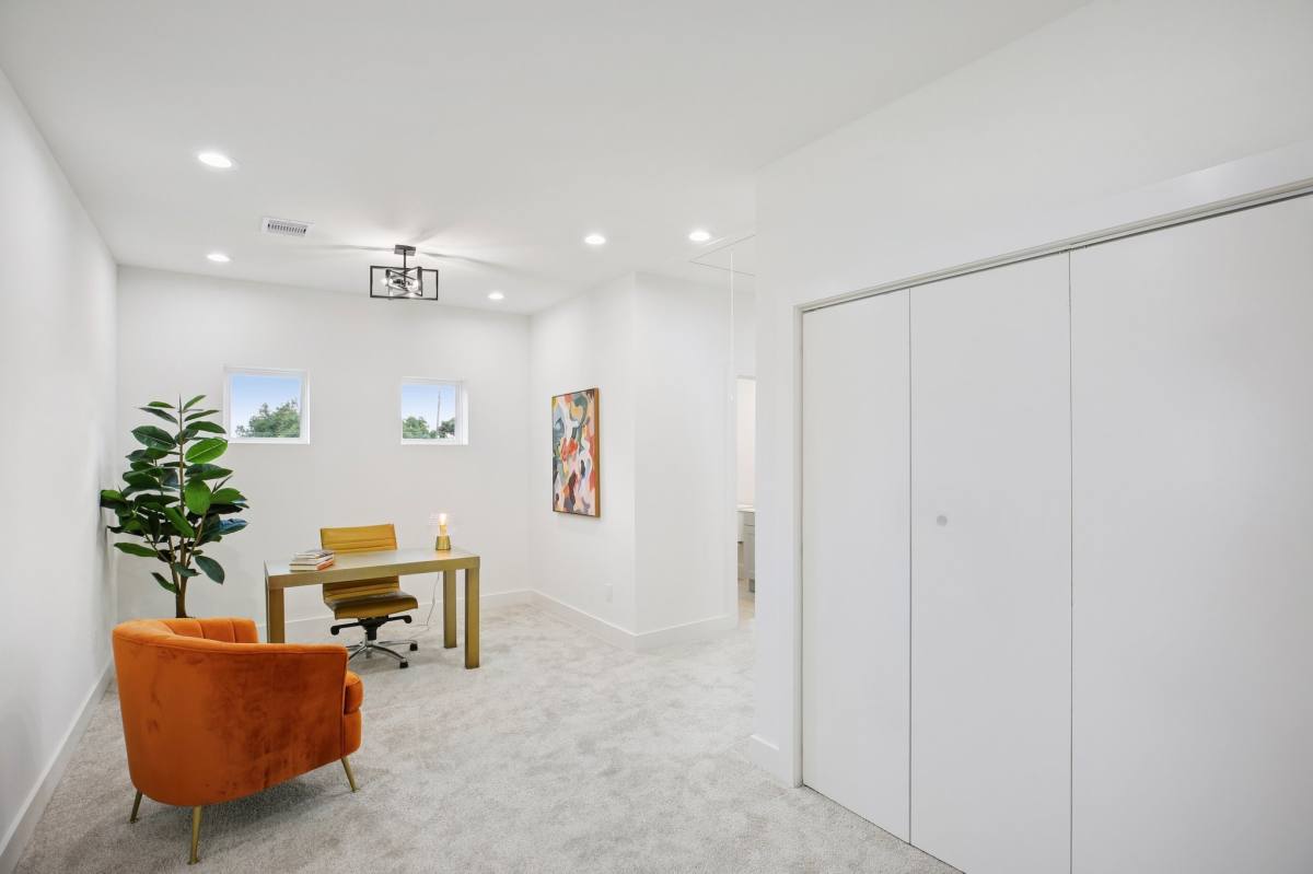 Apartment for rent at 6809 Conley St #6809A, Houston, TX 77021