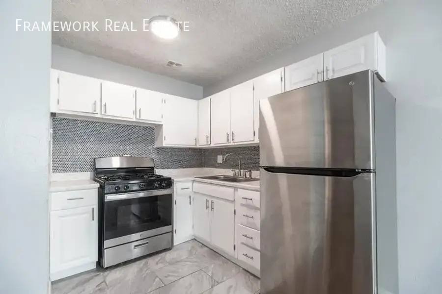 Apartment for rent at 1400 Moline St #306, Aurora, CO 80010