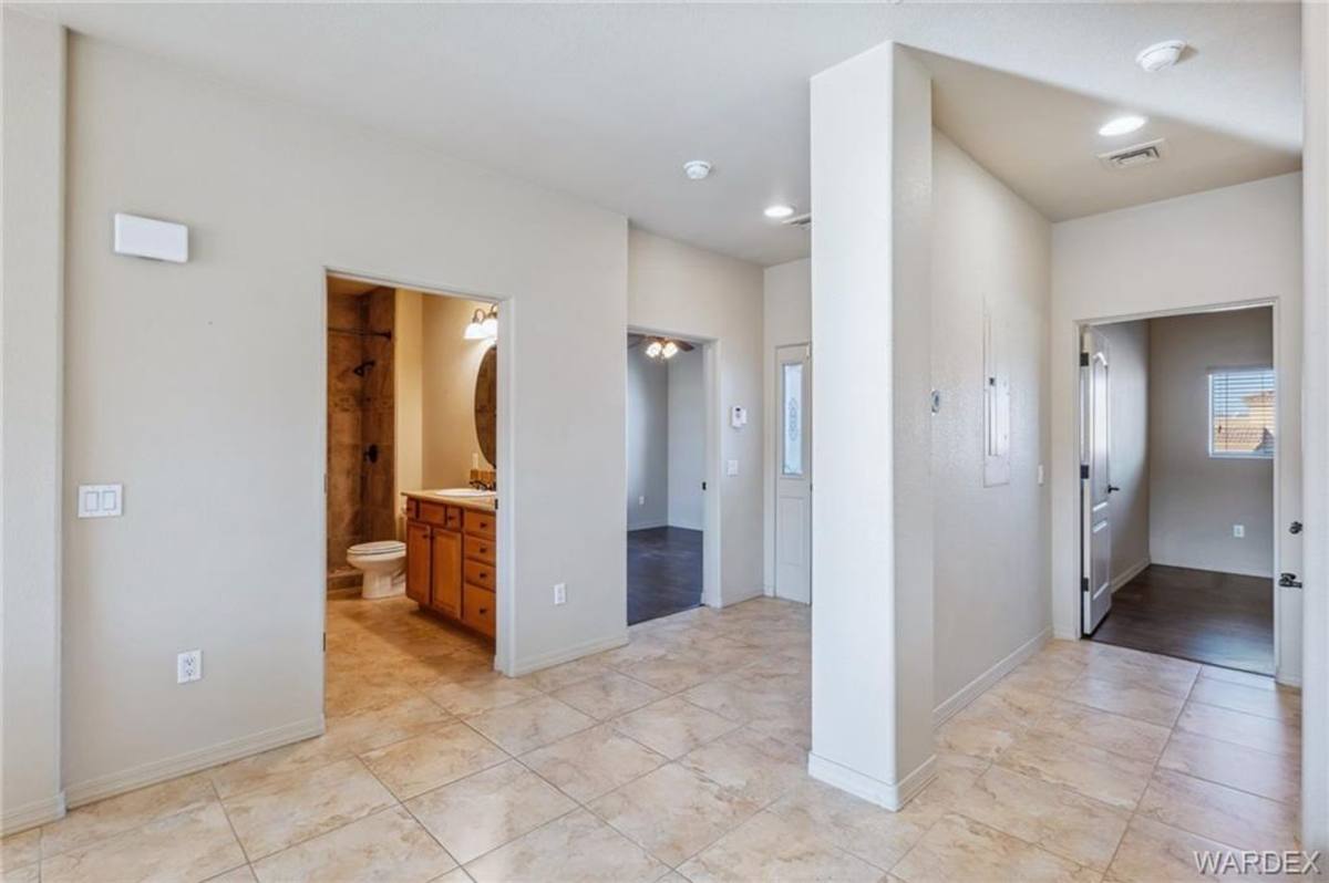 Condo for rent at 890 Florence, Bullhead City, AZ 86429