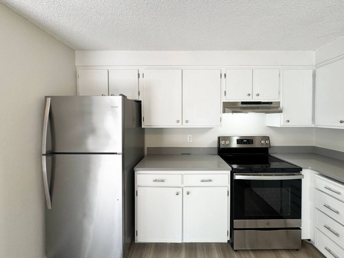 Apartment for rent at 1101 W 6th Ave, Eugene, OR 97402