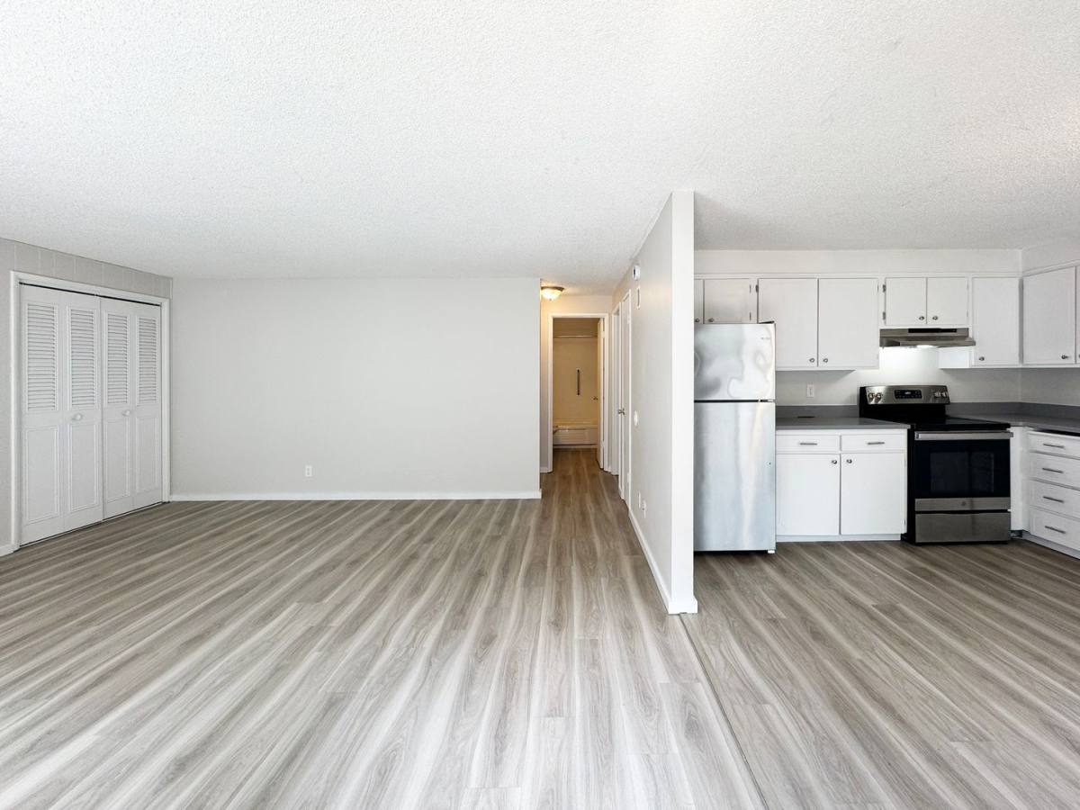 Apartment for rent at 1101 W 6th Ave, Eugene, OR 97402