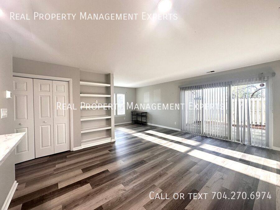 Townhouse for rent at 2739 Von Thuringer Court, Charlotte, NC 28210