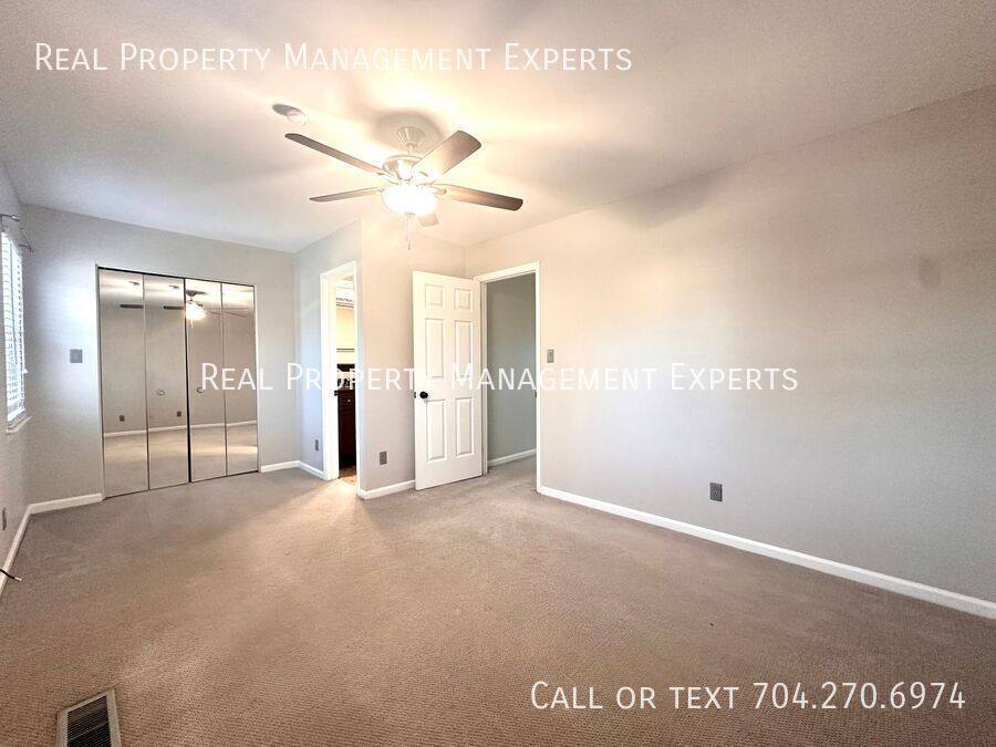 Townhouse for rent at 2739 Von Thuringer Court, Charlotte, NC 28210