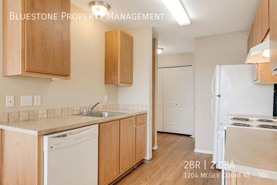 Apartment for rent at 1204 McGee Court NE #301, Salem, OR 97303