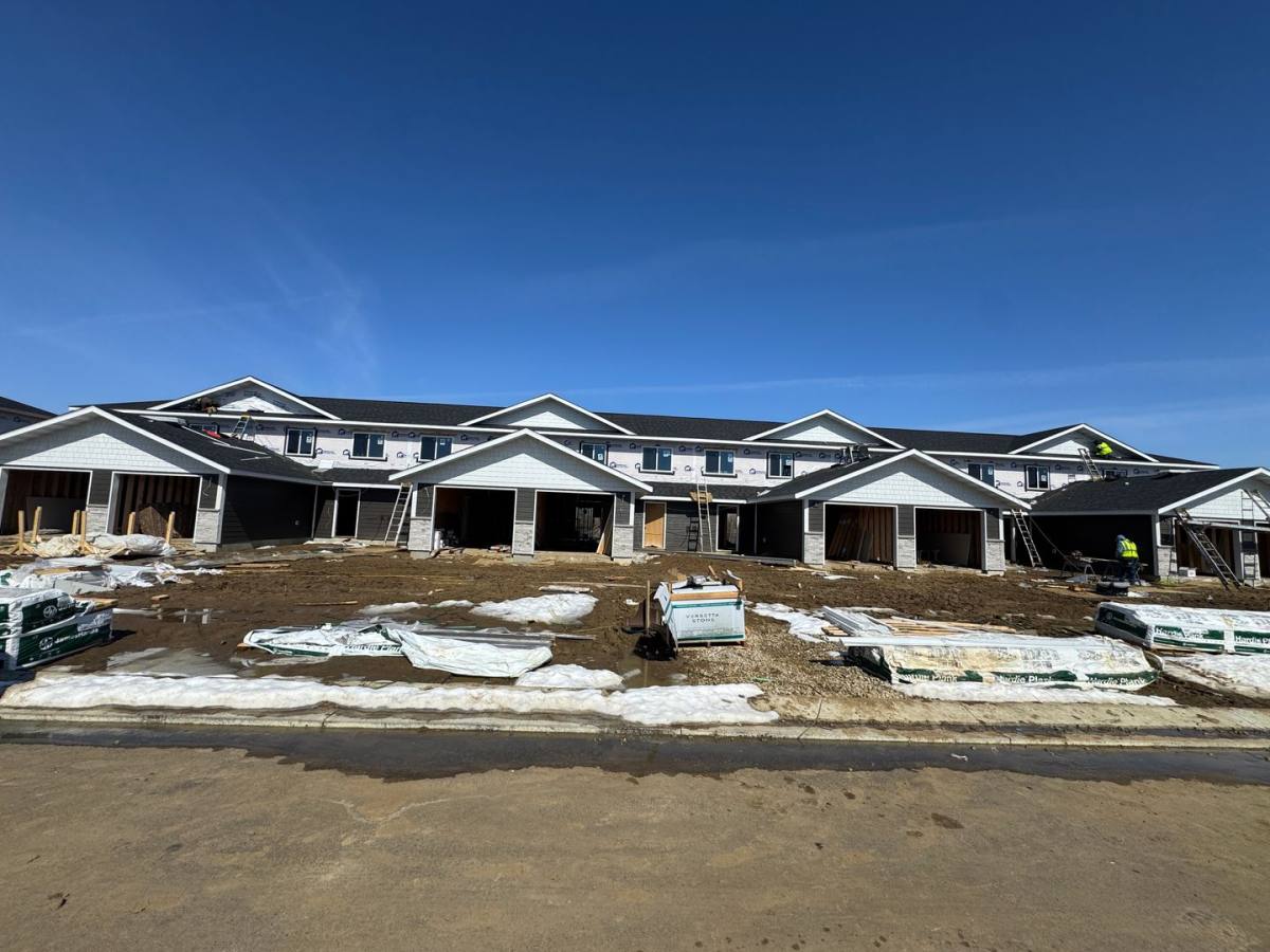 Apartment for rent at 513-1303 15th St NW, Kasson, MN 55944