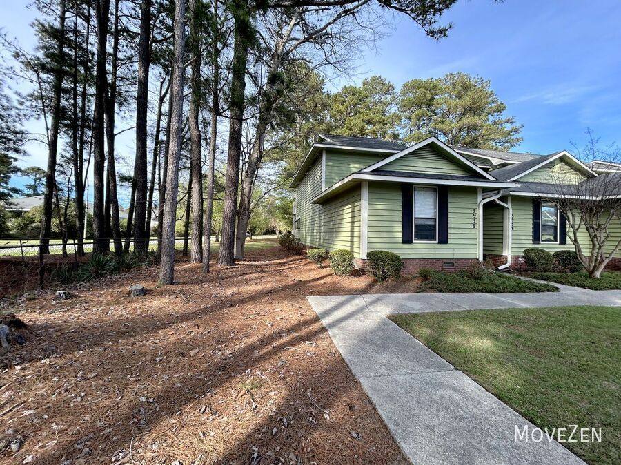 Townhouse for rent at 3956 Echo Farms Blvd, Wilmington, NC 28412