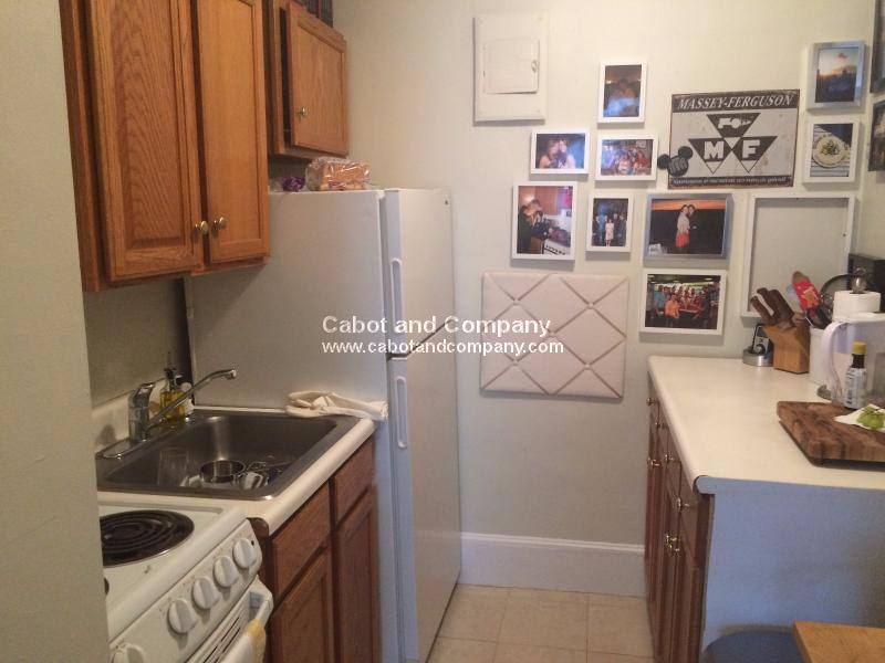 Apartment for rent at 217 Newbury St #2, Boston, MA 02116