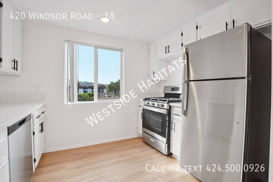 Apartment for rent at 420 Windsor Rd, Glendale, CA 91204