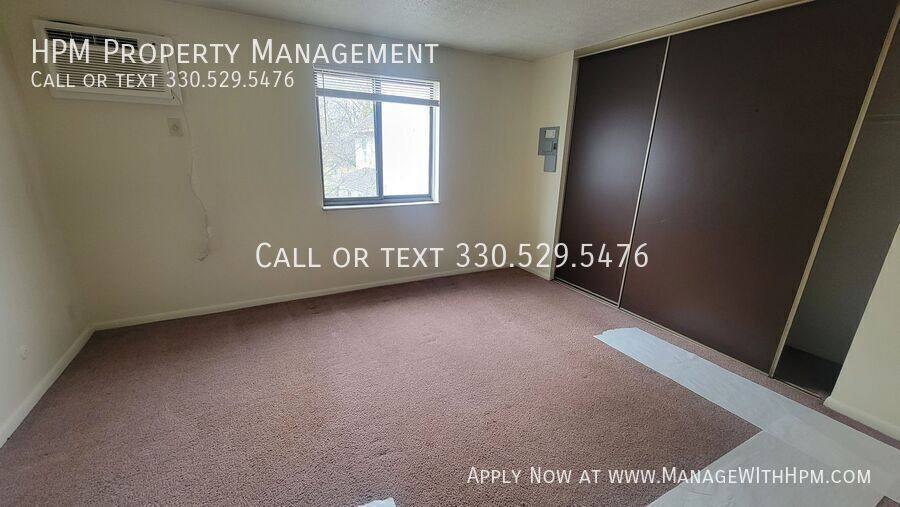 Apartment for rent at 591 E Buchtel Ave #P, Akron, OH 44304