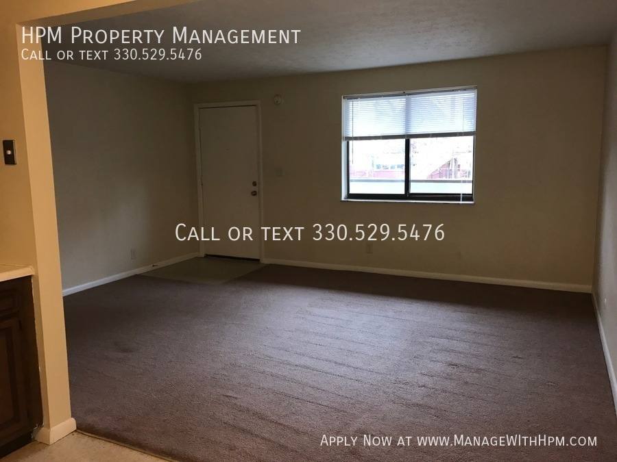Apartment for rent at 591 E Buchtel Ave #P, Akron, OH 44304
