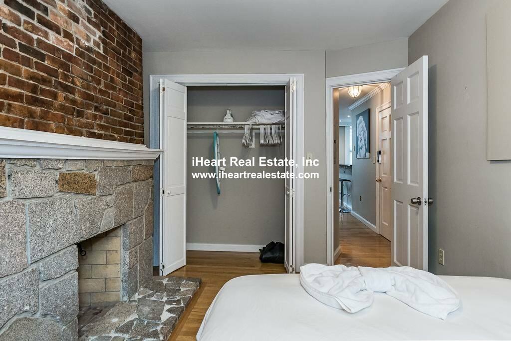 Apartment for rent at 41 Grove #4, Boston, MA 02114