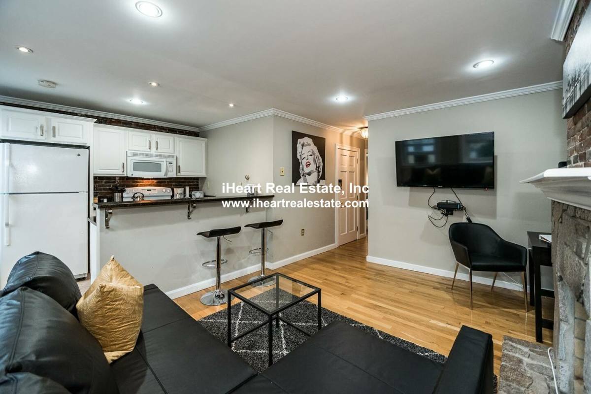 Apartment for rent at 41 Grove #4, Boston, MA 02114