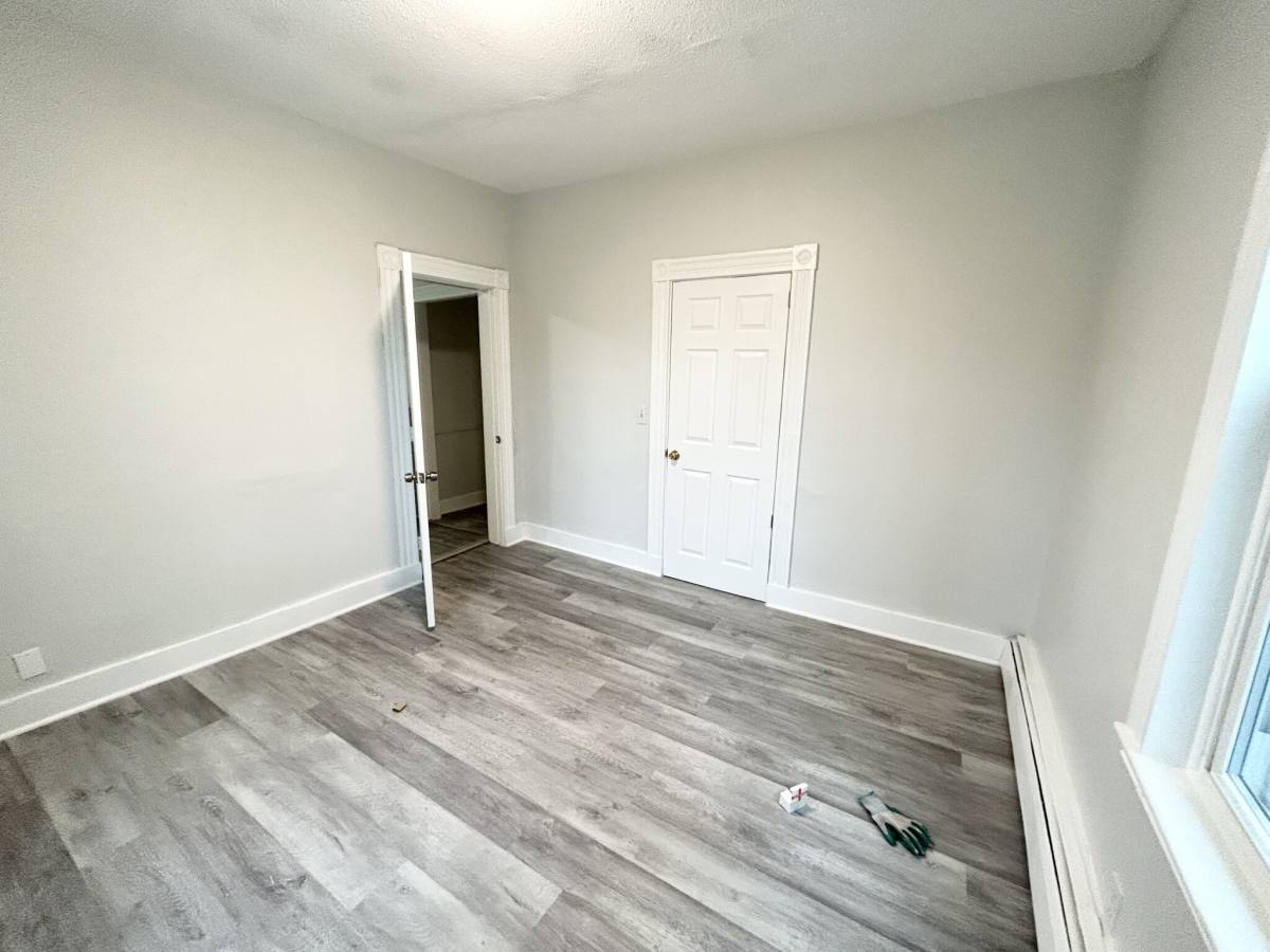 Apartment for rent at 8-10 Oakland St #1, Roxbury, MA 02119