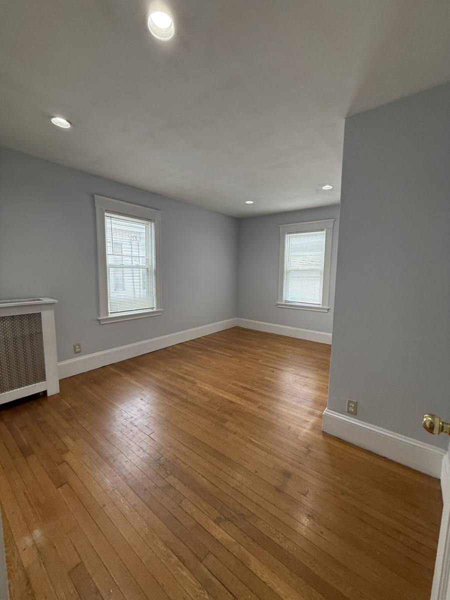 Apartment for rent at 527 Gallivan Blvd #3, Dorchester Center, MA 02124