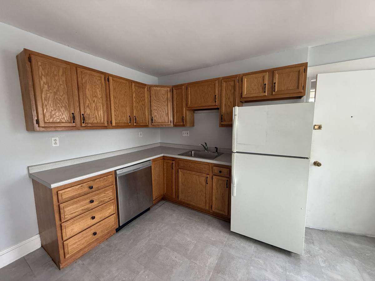 Apartment for rent at 527 Gallivan Blvd #3, Dorchester Center, MA 02124