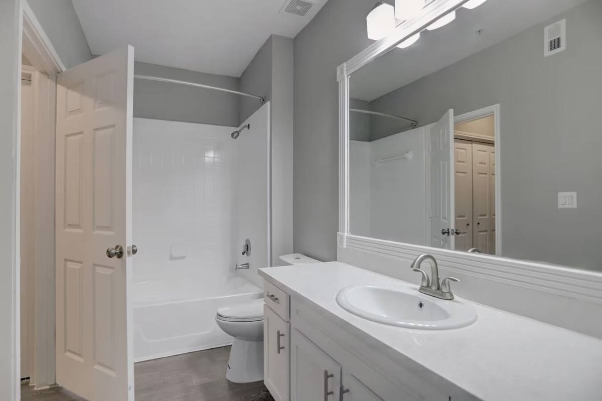 Apartment for rent at 13504 Schroeder Rd #STB1, Houston, TX 77070