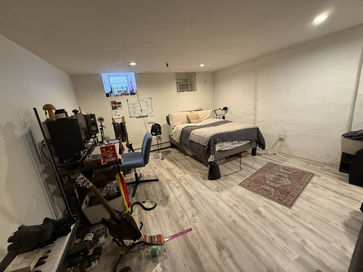 Apartment for rent at 27 Saint Stephen #1B, Boston, MA 02115