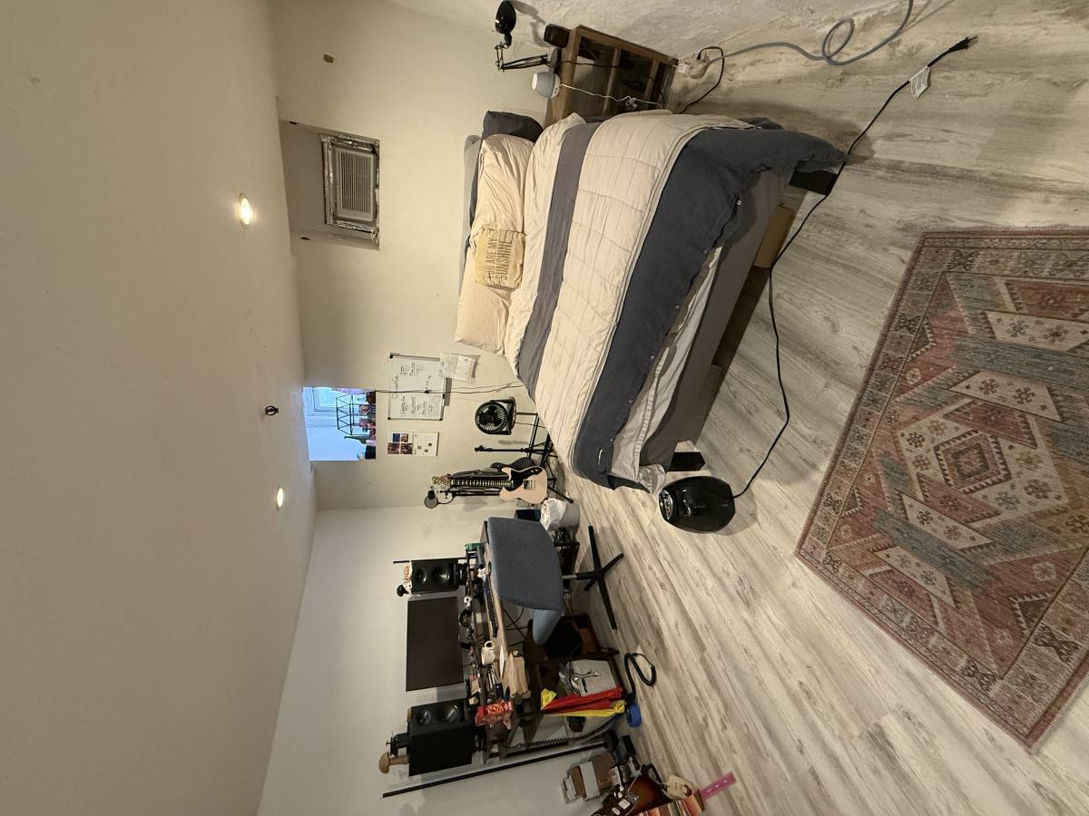 Apartment for rent at 27 Saint Stephen #1B, Boston, MA 02115