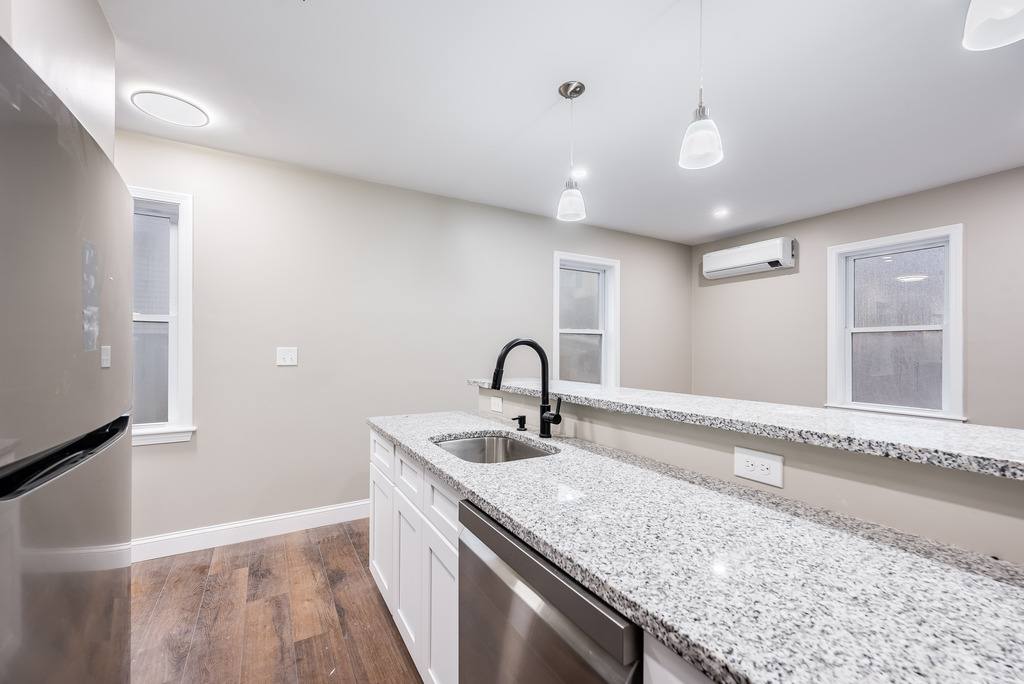 Apartment for rent at 25 Buckley St #1L, Quincy, MA 02169