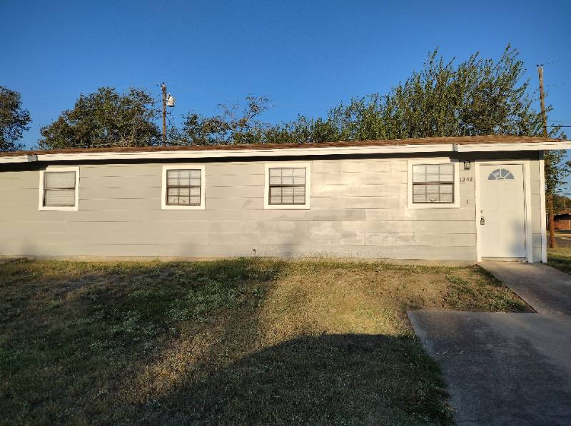 House for rent at 1202 S 3rd St, Copperas Cove, TX 76522