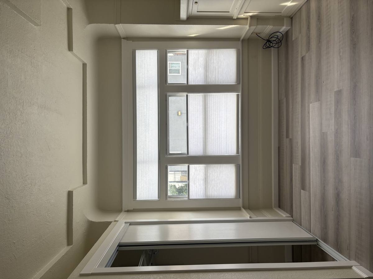 Apartment for rent at 242 16th St, Richmond, CA 94801