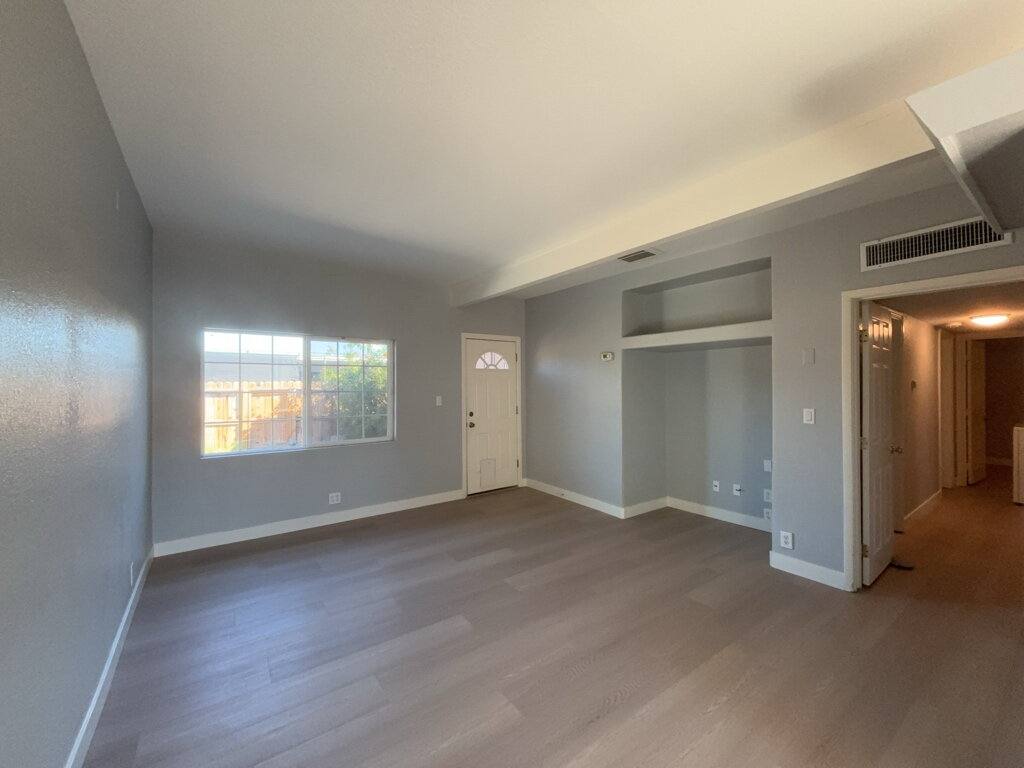 Townhouse for rent at 2400 S 15th St #1, Las Vegas, NV 89104