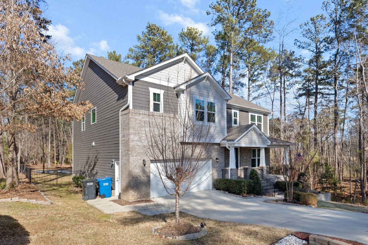 House for rent at 3828 Hickory Manor Dr, Apex, NC 27539