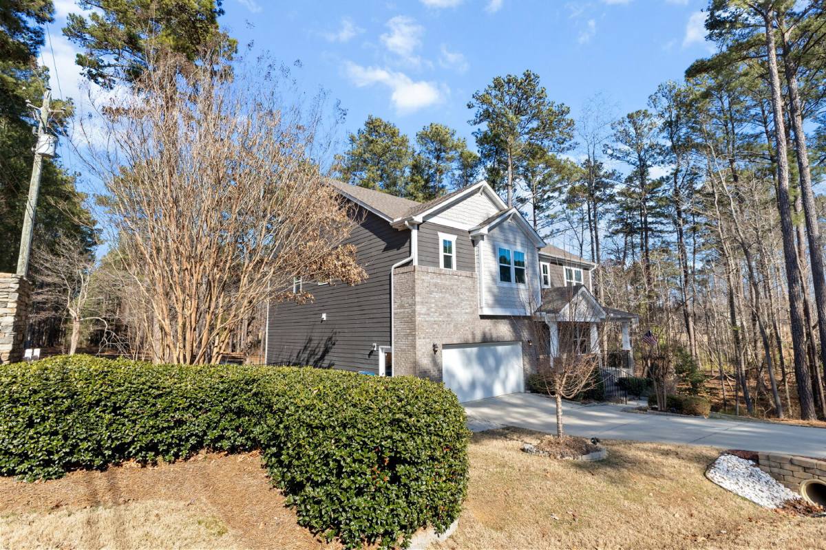 House for rent at 3828 Hickory Manor Dr, Apex, NC 27539
