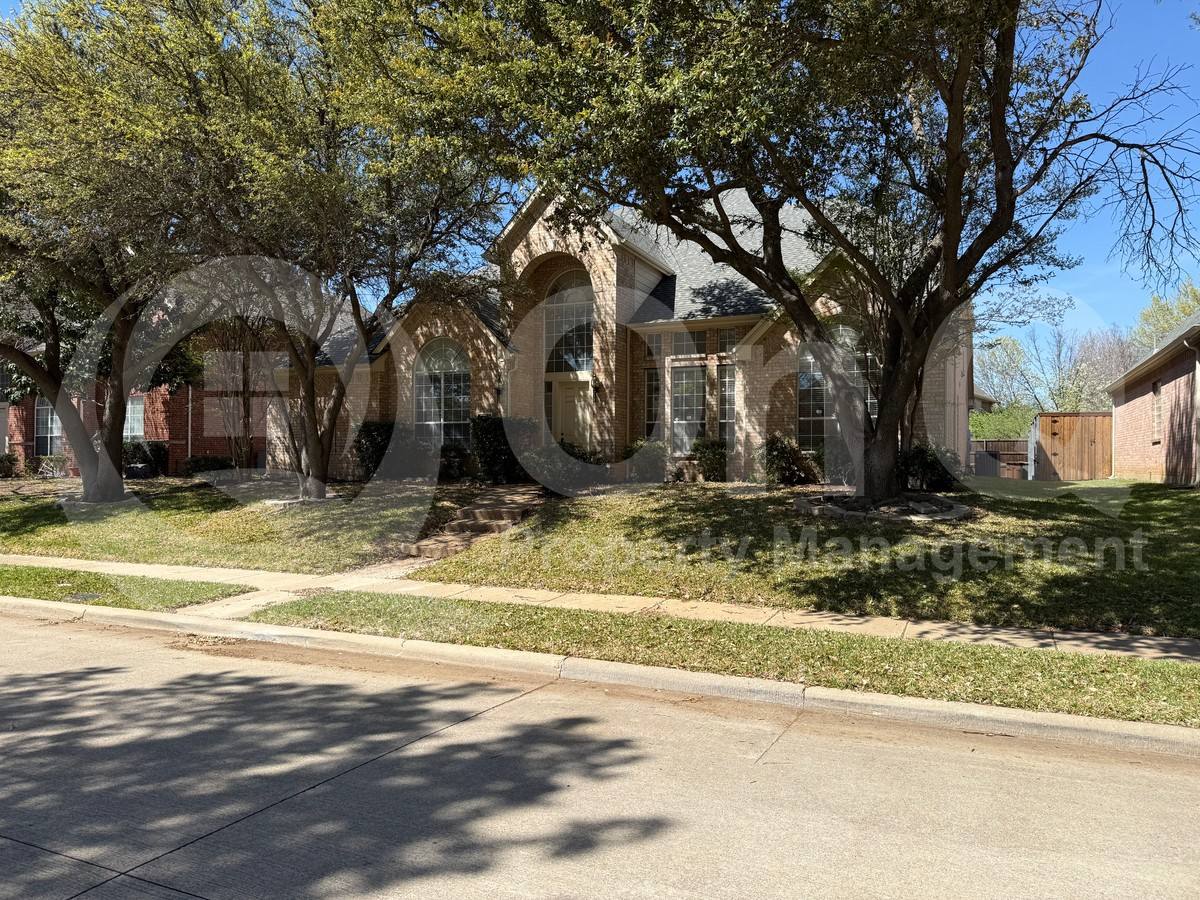 House for rent at 4513 Saint James Dr, Plano, TX 75024