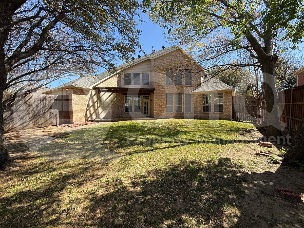 House for rent at 4513 Saint James Dr, Plano, TX 75024