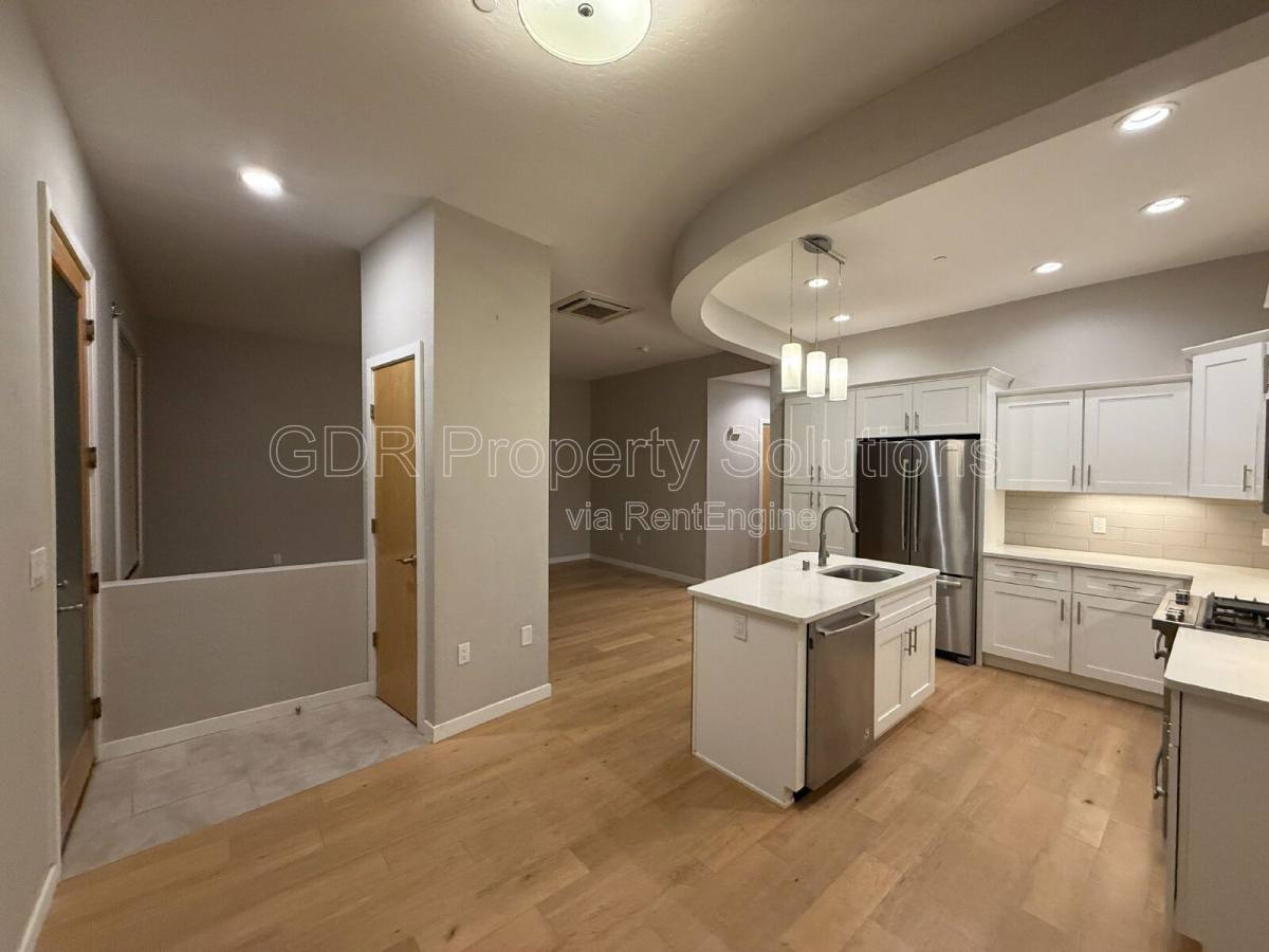 Apartment for rent at 3600 Central Ave SE, Albuquerque, NM 87108