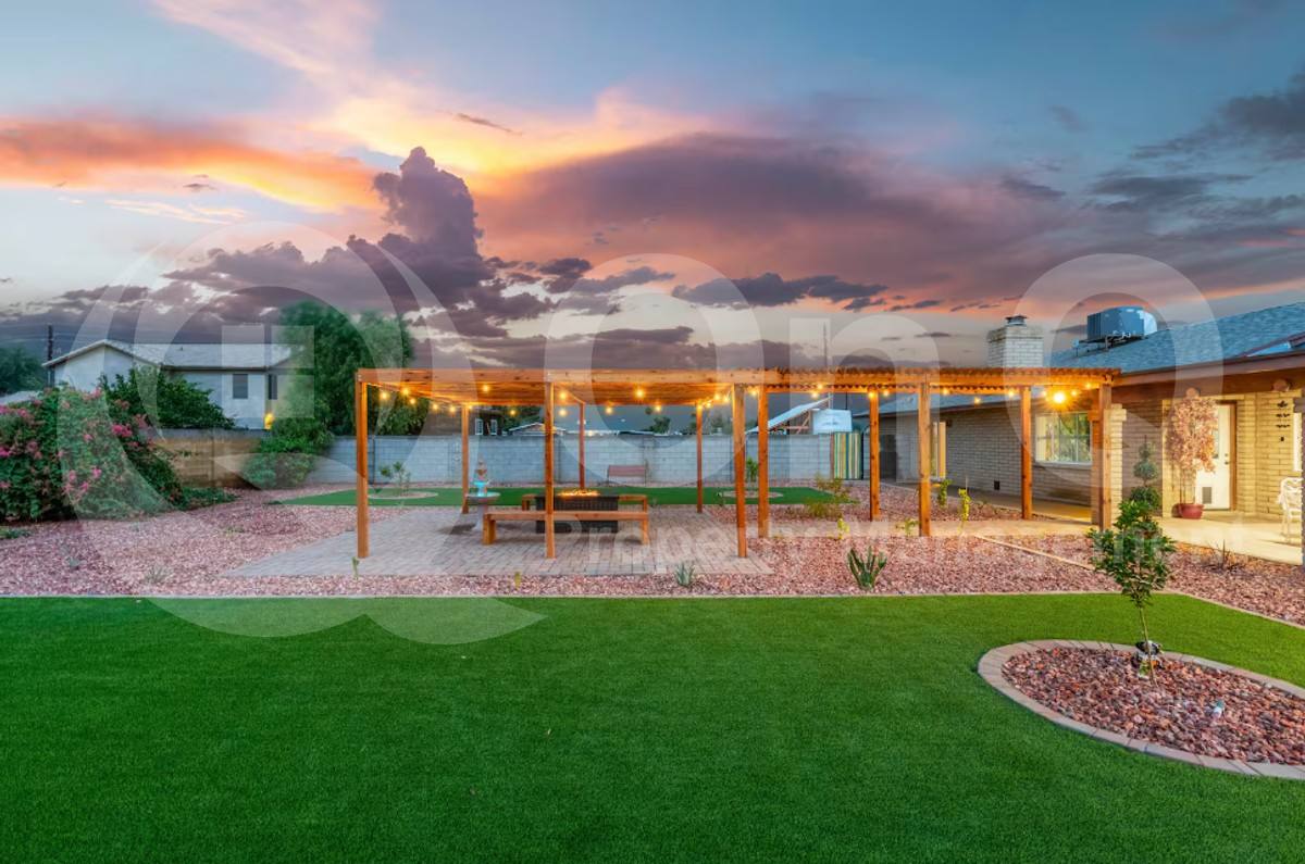 House for rent at 16227 N 21st St, Phoenix, AZ 85022