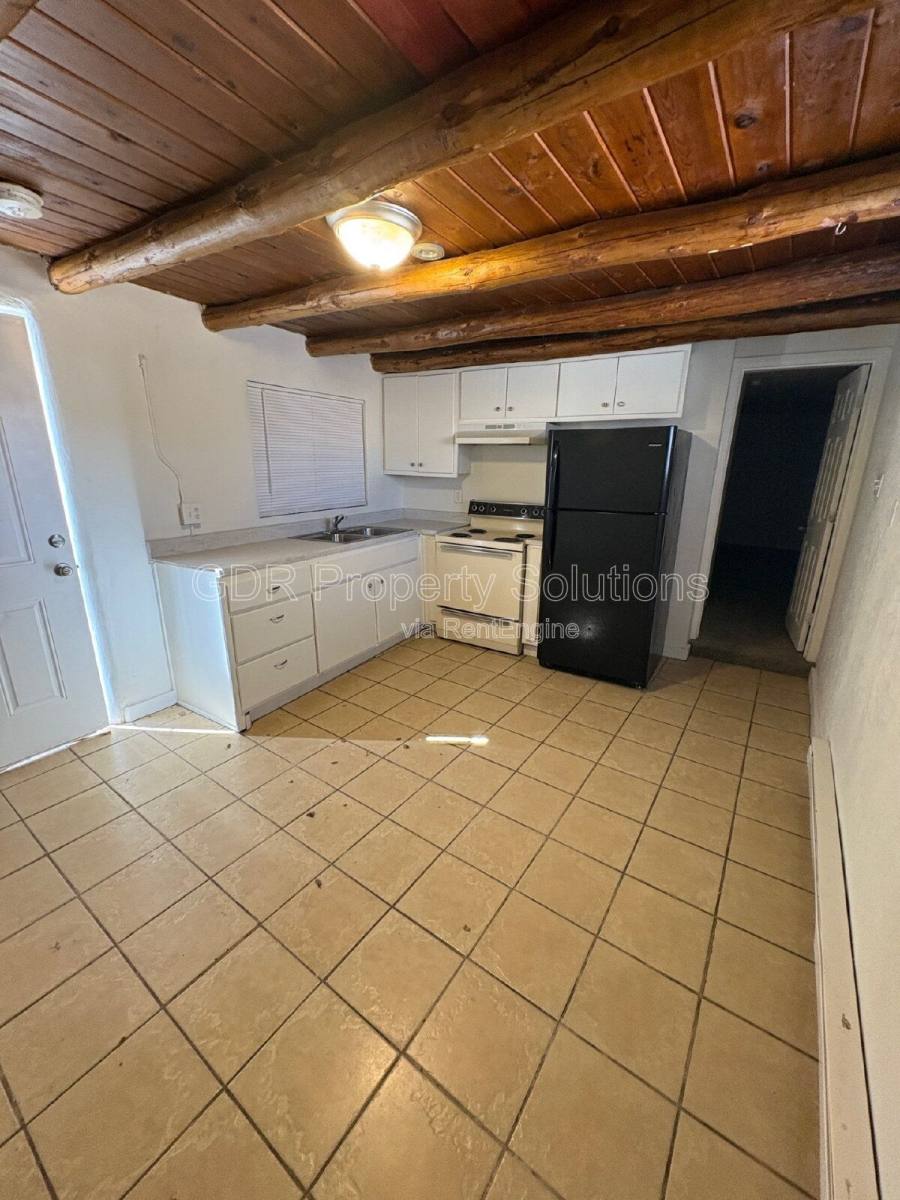 Apartment for rent at 408 Pennsylvania St SE #A, Albuquerque, NM 87108