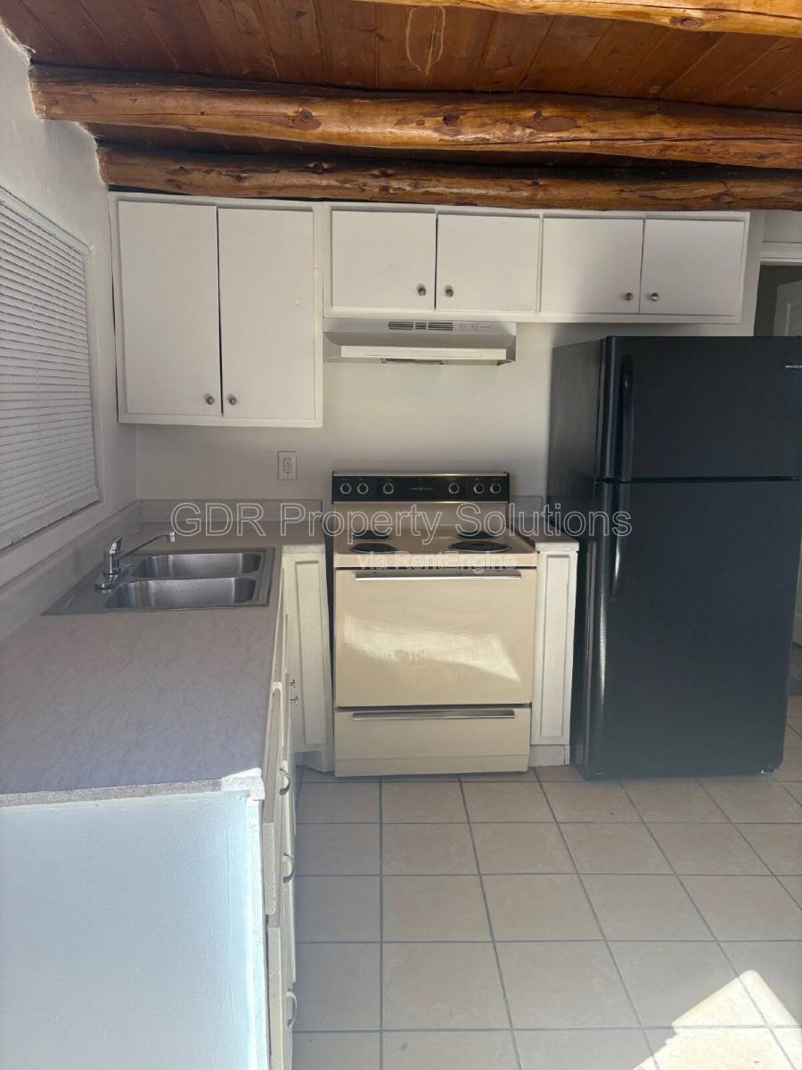 Apartment for rent at 408 Pennsylvania St SE #A, Albuquerque, NM 87108