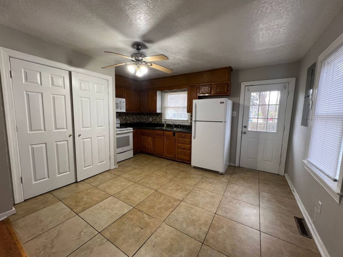 House for rent at 835 Winnetka Ave, Richmond, VA 23227