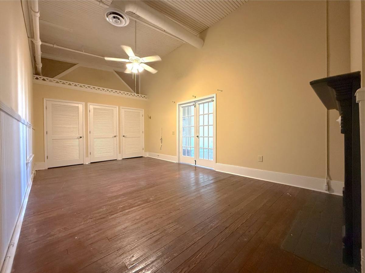 Apartment for rent at 484 1st St #300, Macon, GA 31201