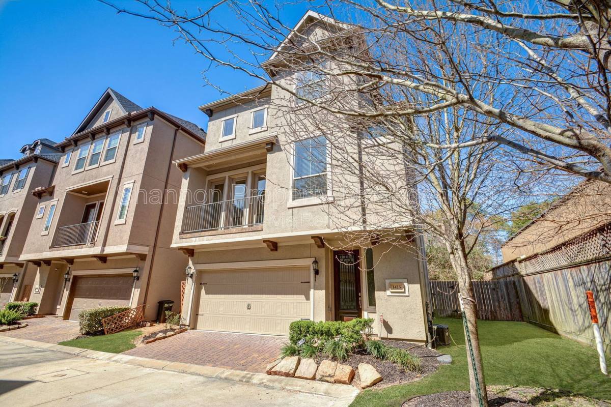 House for rent at 1423 Upland Orchard Dr, Houston, TX 77043