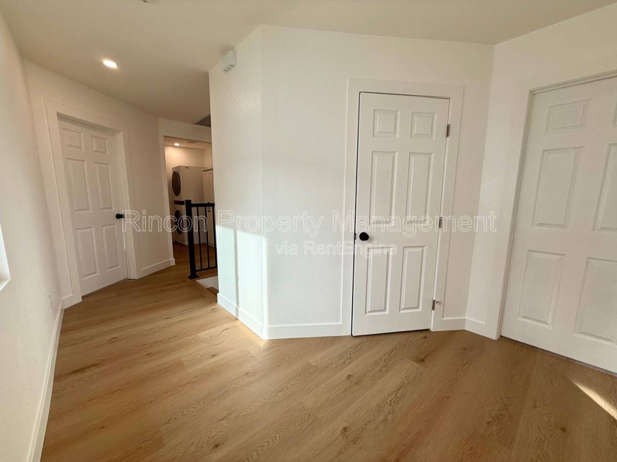 Apartment for rent at 607 Lemon Way #B, Fillmore, CA 93015