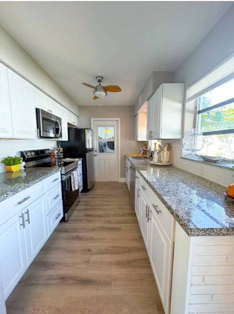 House for rent at 3300 N 67th Ave, Hollywood, FL 33024