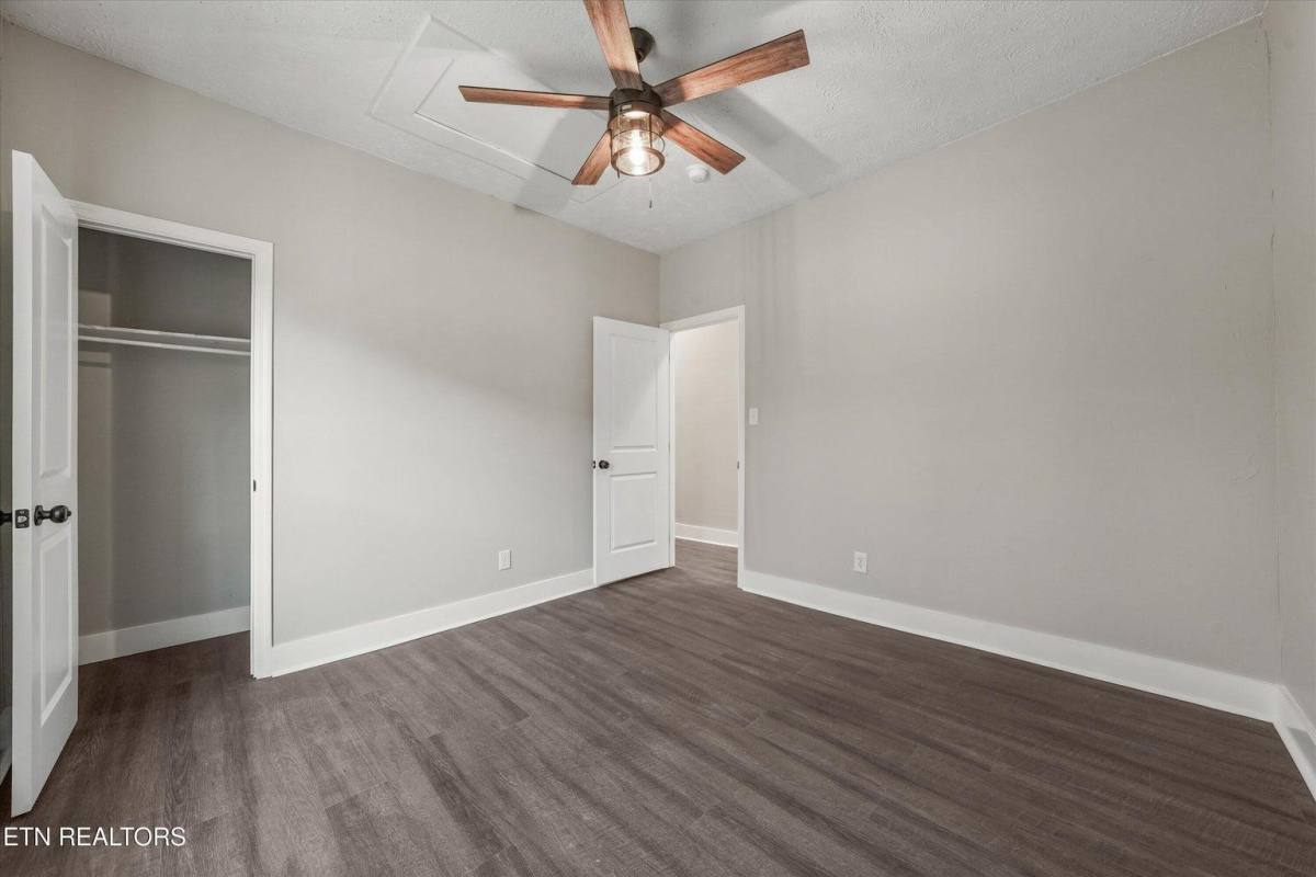 House for rent at 216 Dameron Ave, Knoxville, TN 37917