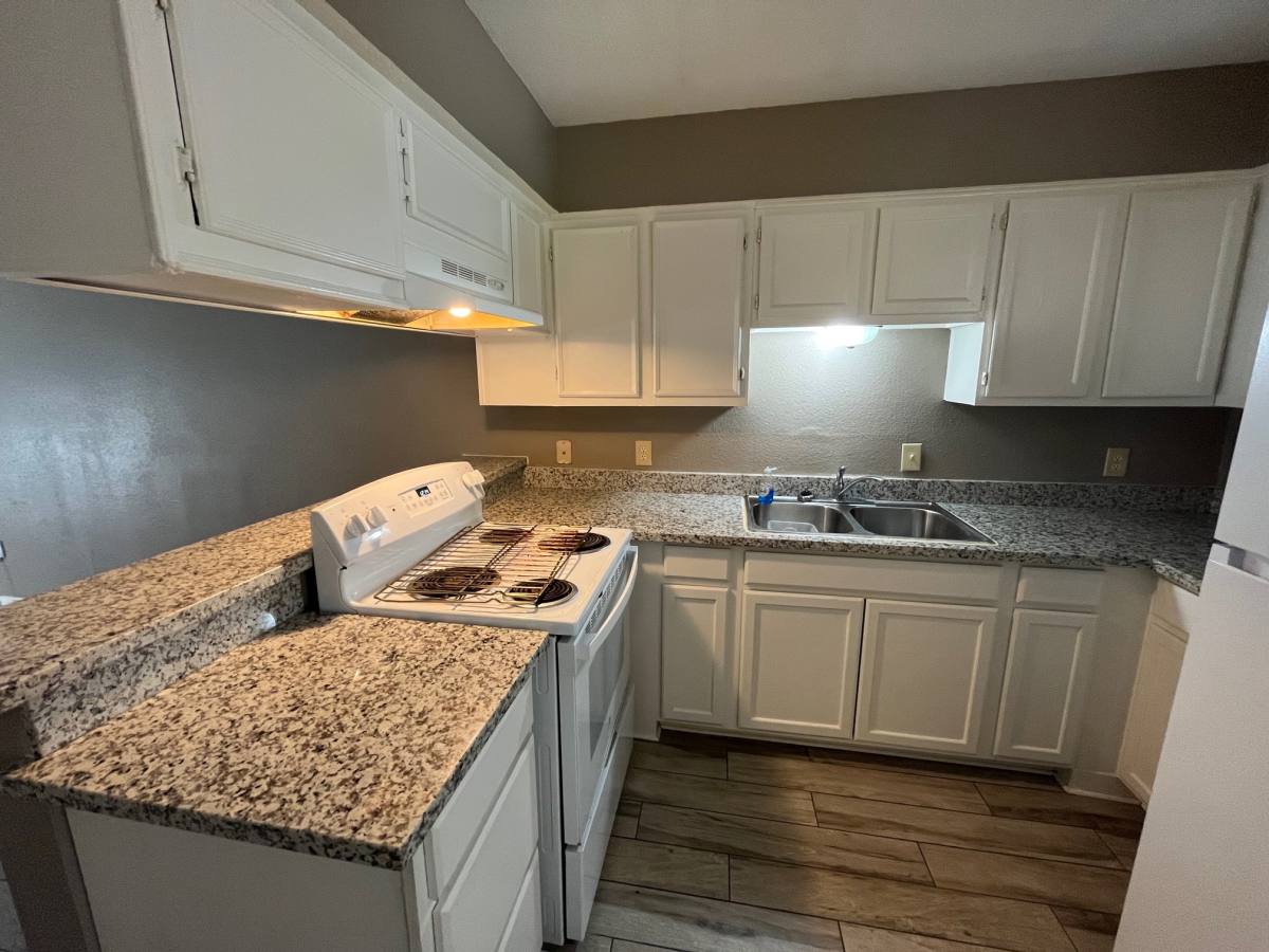 Apartment for rent at 1842 Thompson St #2, La Marque, TX 77568