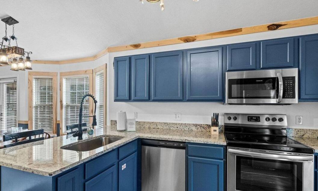 House for rent at 644 Lloyd Huskey Rd, Pigeon Forge, TN 37863