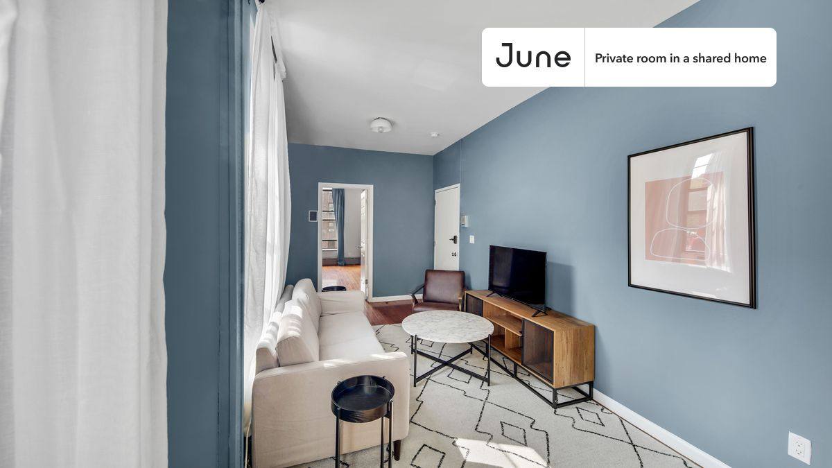 Apartment for rent at 301 E 104th St, New York, NY 10029