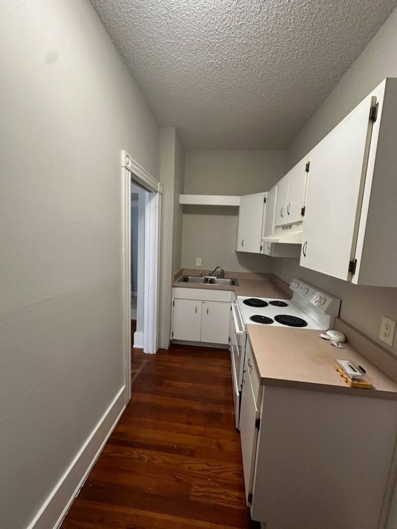 Apartment for rent at 505 S Palmetto Ave, Daytona Beach, FL 32114
