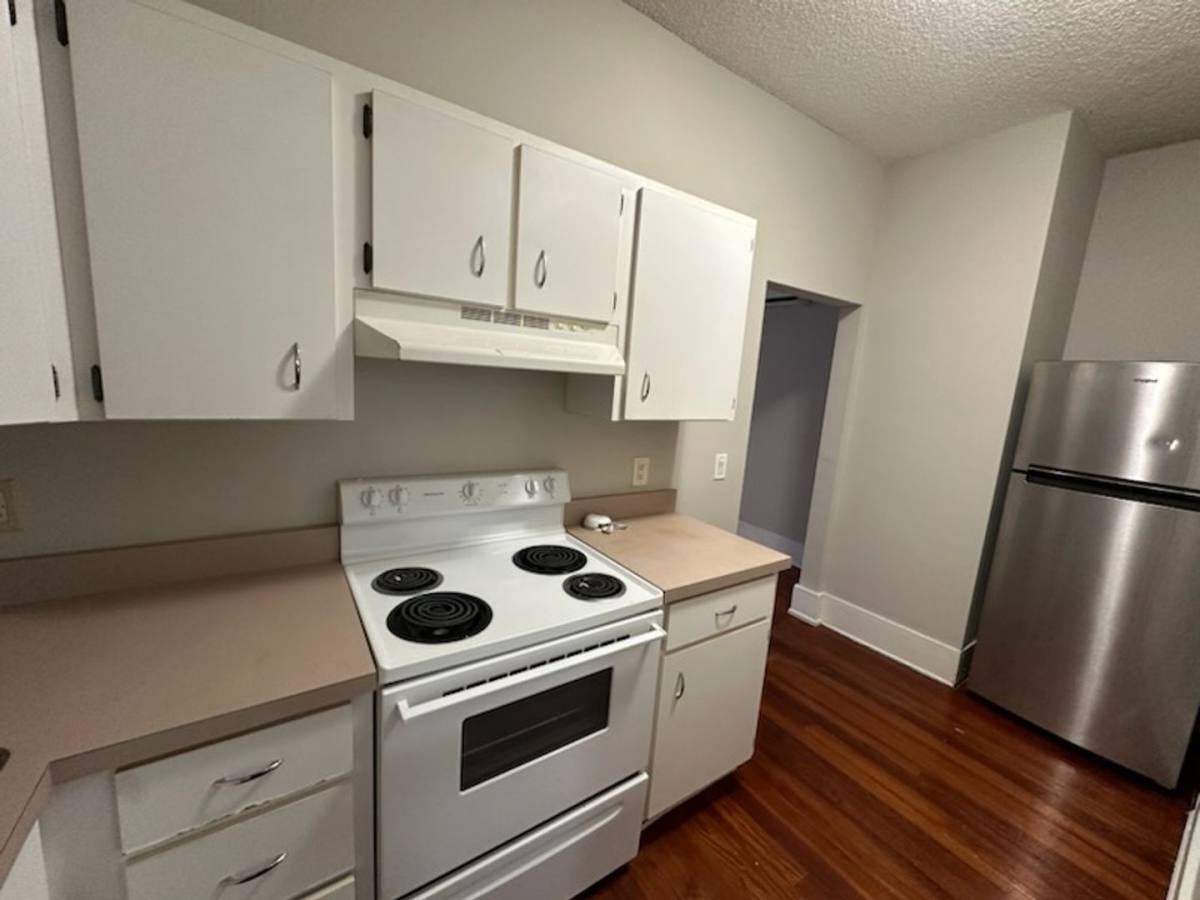 Apartment for rent at 505 S Palmetto Ave, Daytona Beach, FL 32114